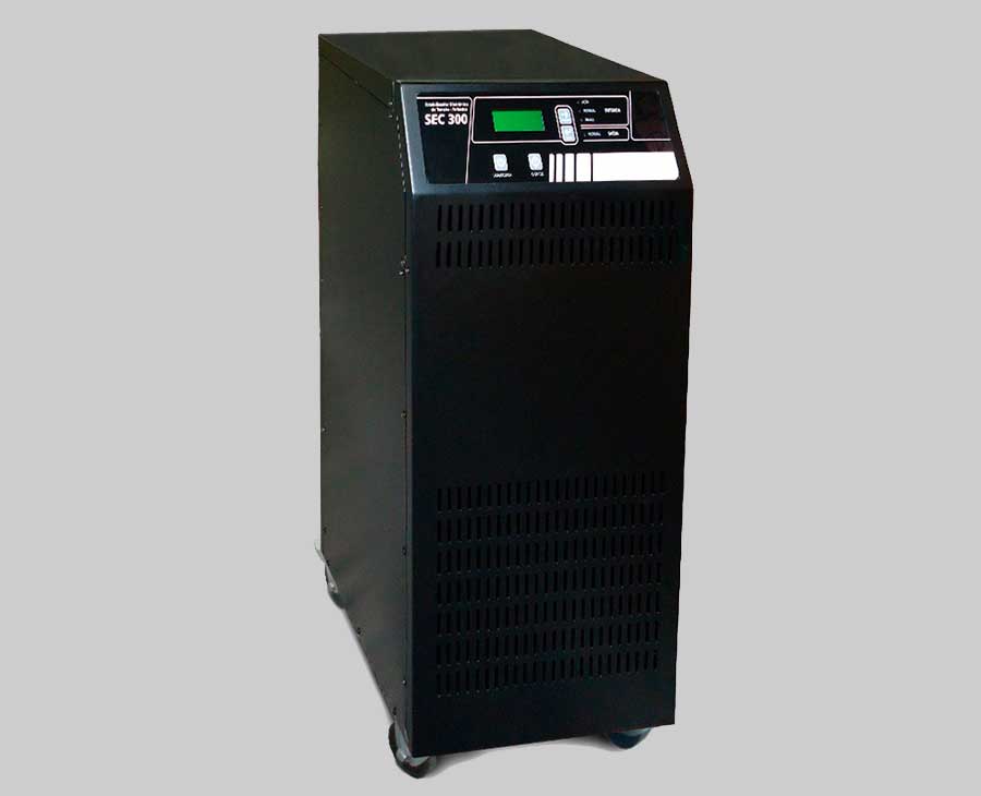 Estabilizadores trifásicos: 15kVa a 50kVa